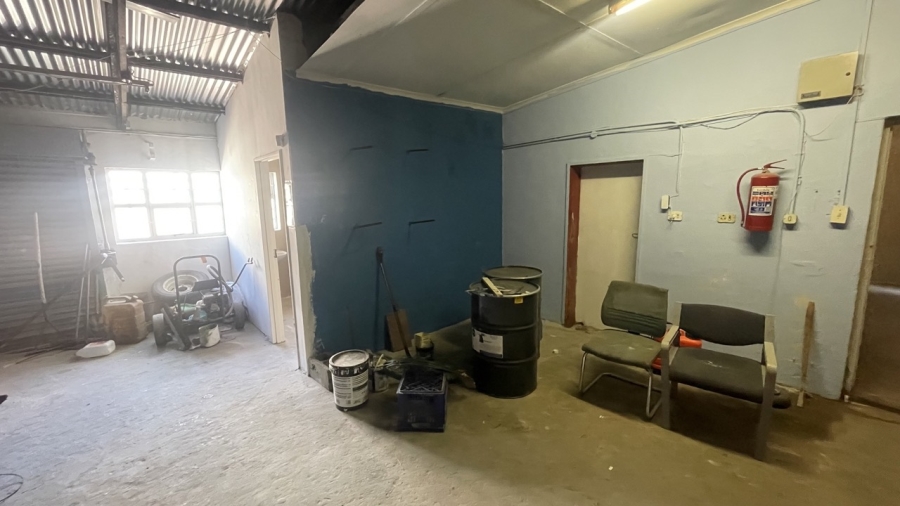 To Let commercial Property for Rent in Diep River Western Cape